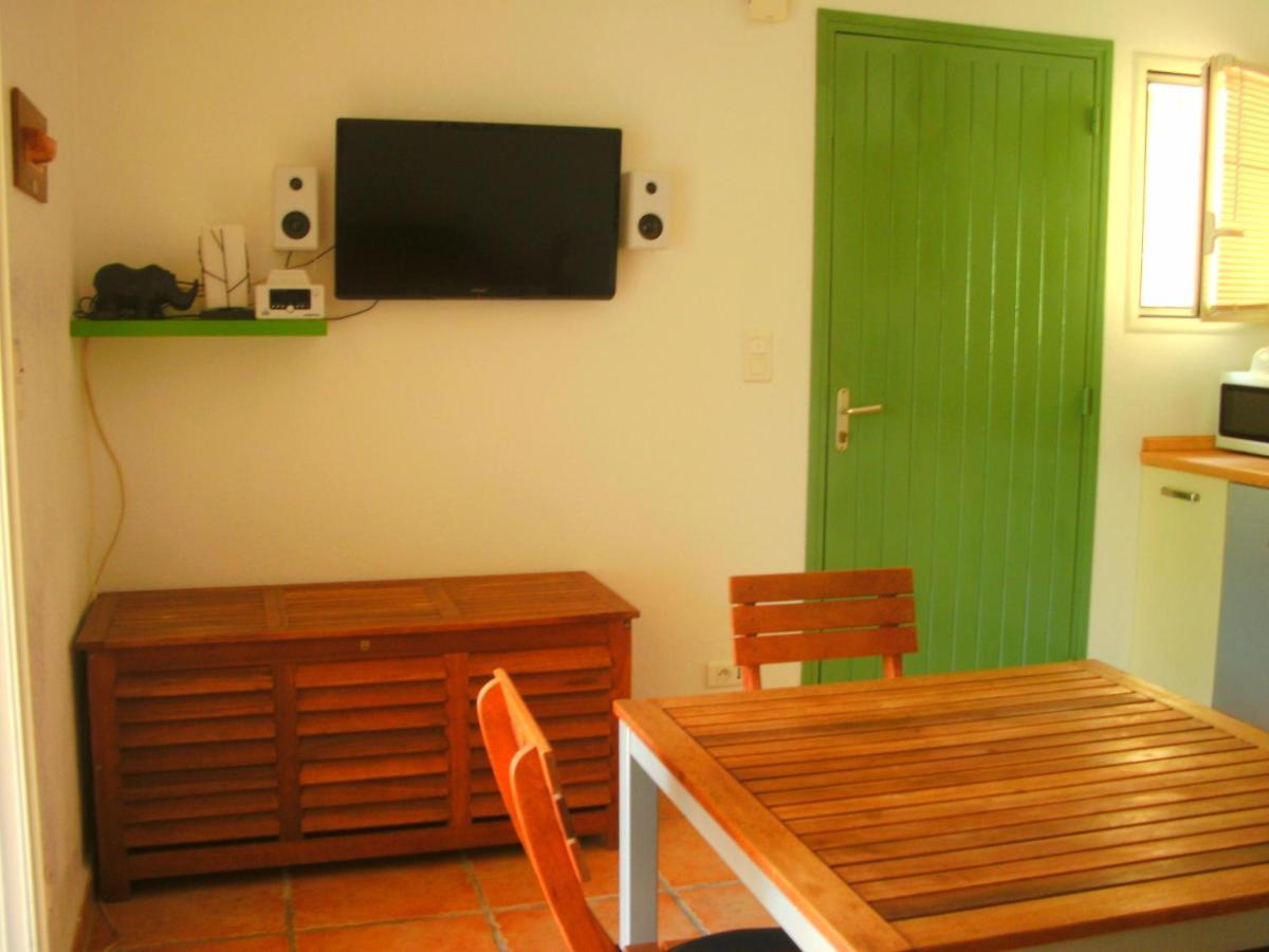 Appartement Location St Flo à Saint-Florent  Extérieur photo